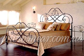 Итальянские кованные кровати