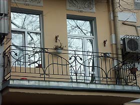 ограждения для балкона с ковкой